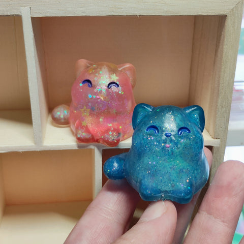 Mini chub cats